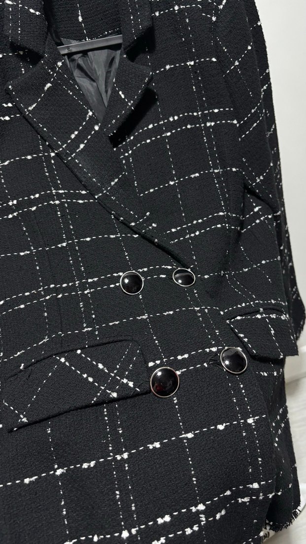 Düğmeli Siyah Ekose Midi Blazer - Görsel 3