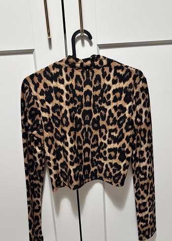 Leopar Desenli Uzun Kollu Kadın Bluz - Görsel 2