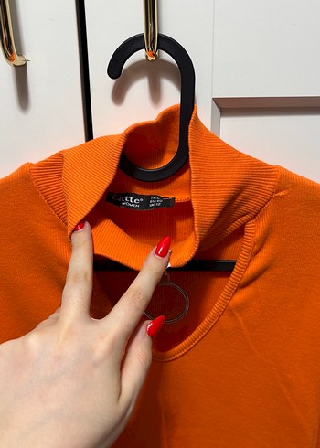 Turuncu Fermuarlı Yarım Boğazlı Kadın Kazak - Görsel 4