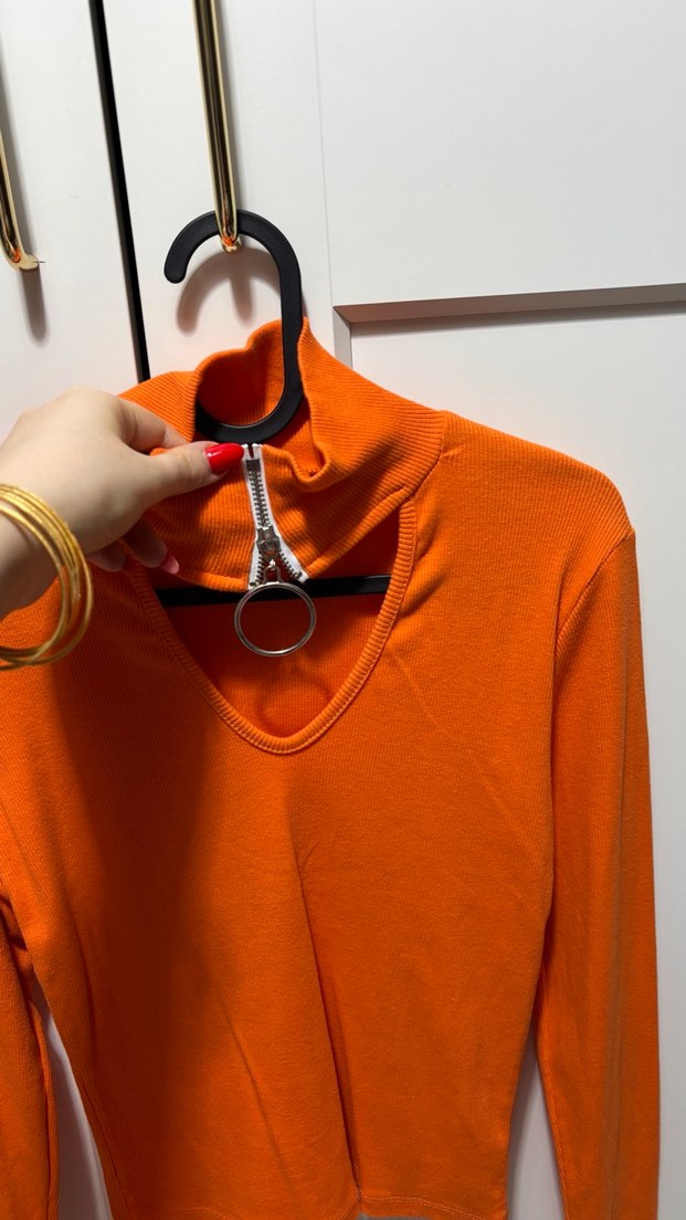 Turuncu Fermuarlı Yarım Boğazlı Kadın Kazak - Görsel 3