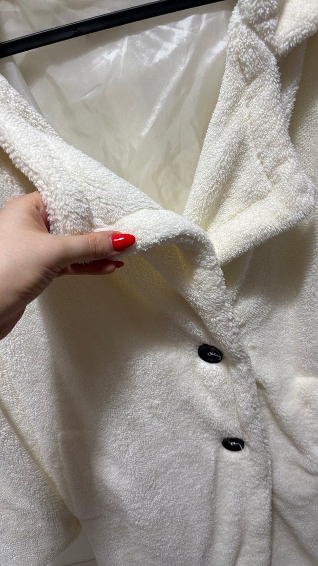 Düğmeli Beyaz Midi Kadın Kürk - Görsel 3