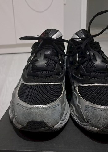 Asics nyc gel serisi nadir renk 43.5 - Görsel 2