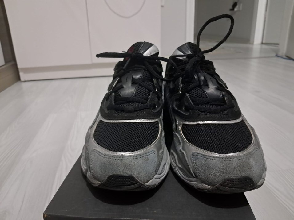 Asics nyc gel serisi nadir renk 43.5 - Görsel 2