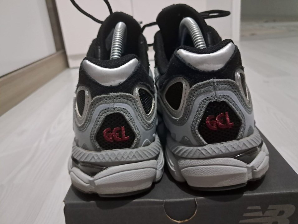 Asics nyc gel serisi nadir renk 43.5 - Görsel 3