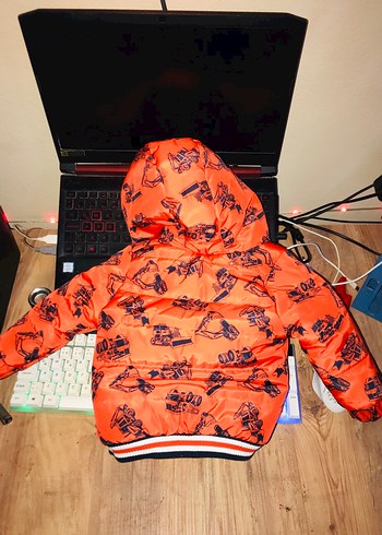 Kapüşonlu Kırmızı Erkek Çocuk Mont - Görsel 4