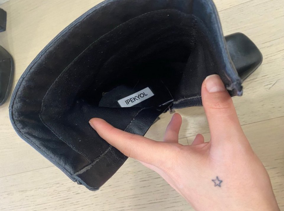 Siyah Deri Tokalı Topuklu Goth Botlar - Görsel 4