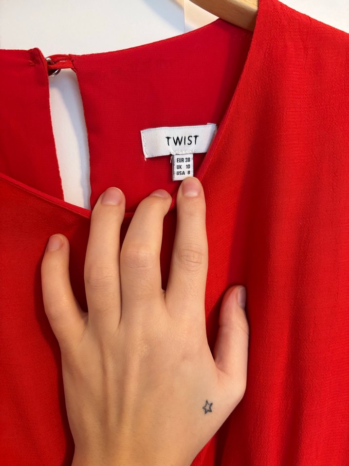 Kırmızı V Yaka Süet Midi Elbise - Görsel 2