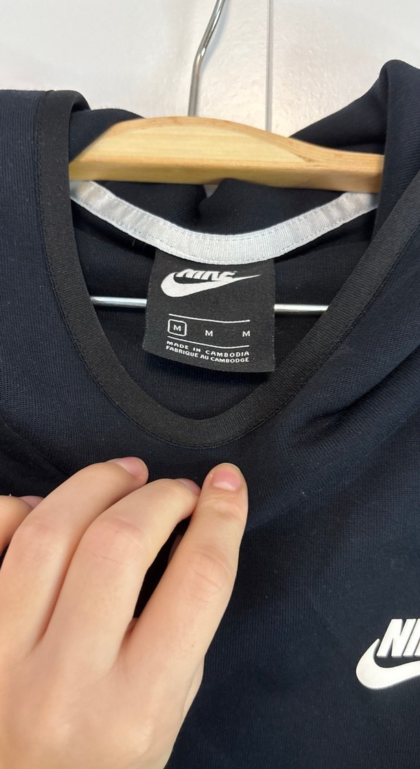 Nike Siyah Fermuarlı Kadın Sweatshirt - Görsel 3
