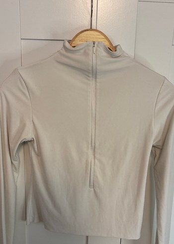 Bej Yarım Fermuarlı Uzun Kollu Kadın Bluz - Görsel 3