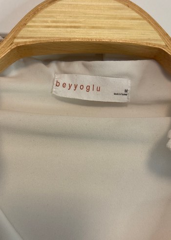 Bej Yarım Fermuarlı Uzun Kollu Kadın Bluz - Görsel 2