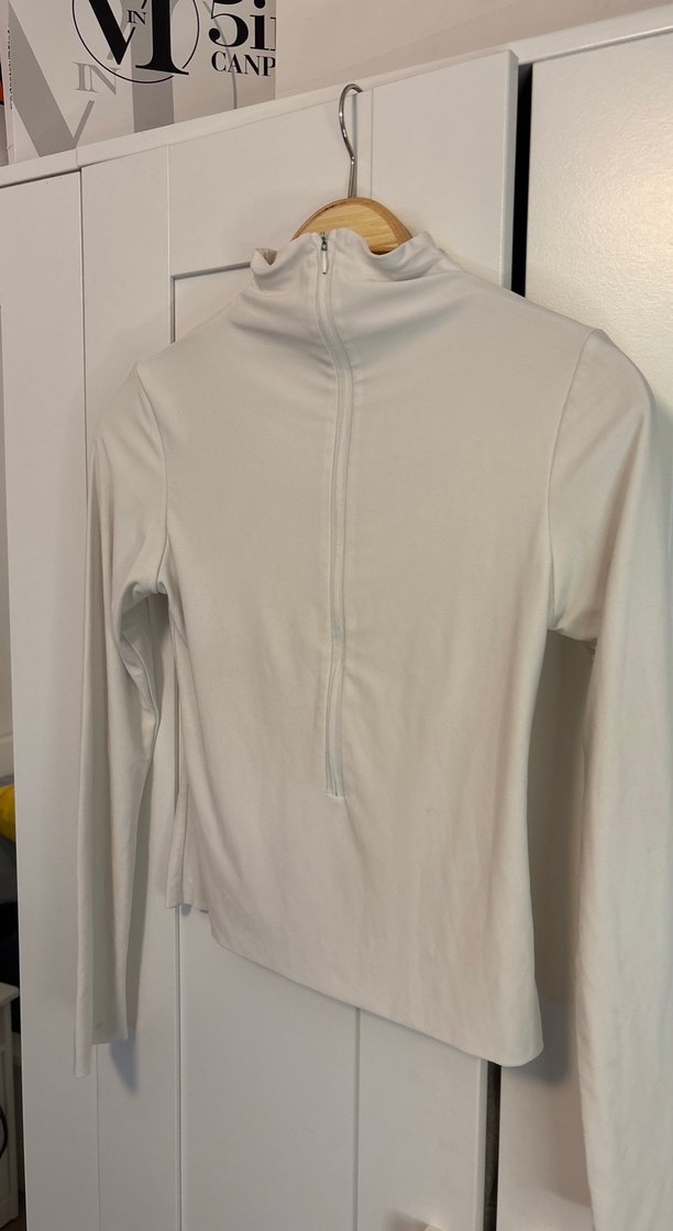 Bej Yarım Fermuarlı Uzun Kollu Kadın Bluz - Görsel 4