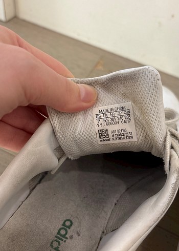 Beyaz Adidas Kadın Spor Ayakkabı - Görsel 6