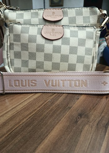 Louis Vuitton Düğmeli Kadın cantası - Görsel 5