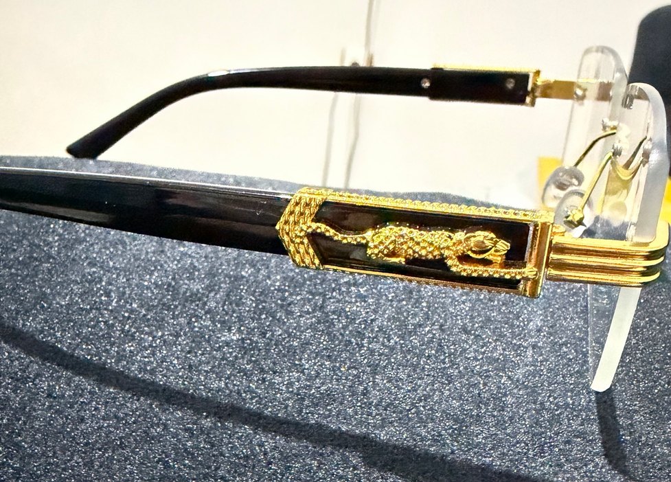 Kadın Altın Tokalı Gözlük - Görsel 2