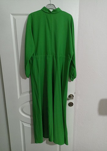 Yeşil Uzun Kollu Kemerli Uzun Elbise - Görsel 2