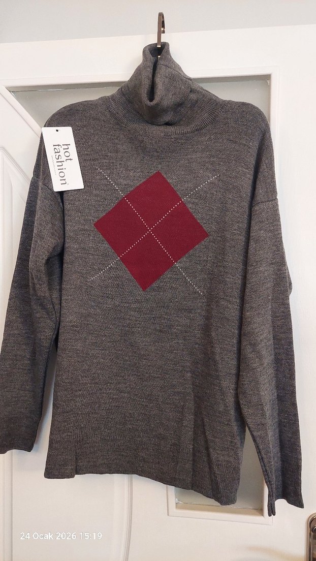 Gri Boğazlı Örgü Baklava Desenli Kadın Kazak - Görsel 2