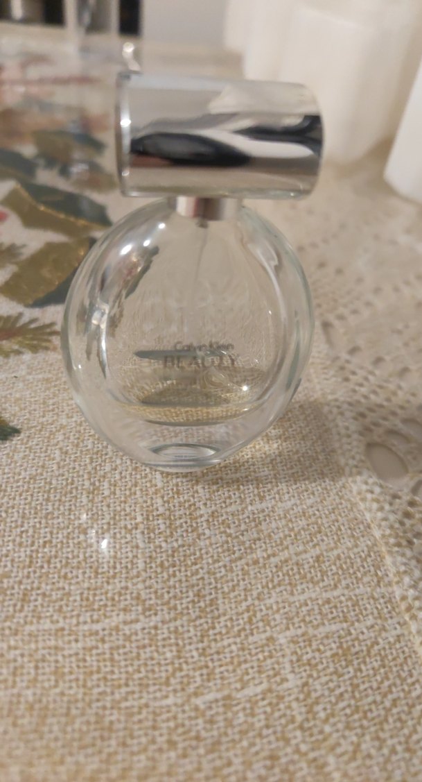 Calvin Klein Beauty şişe - Görsel 2