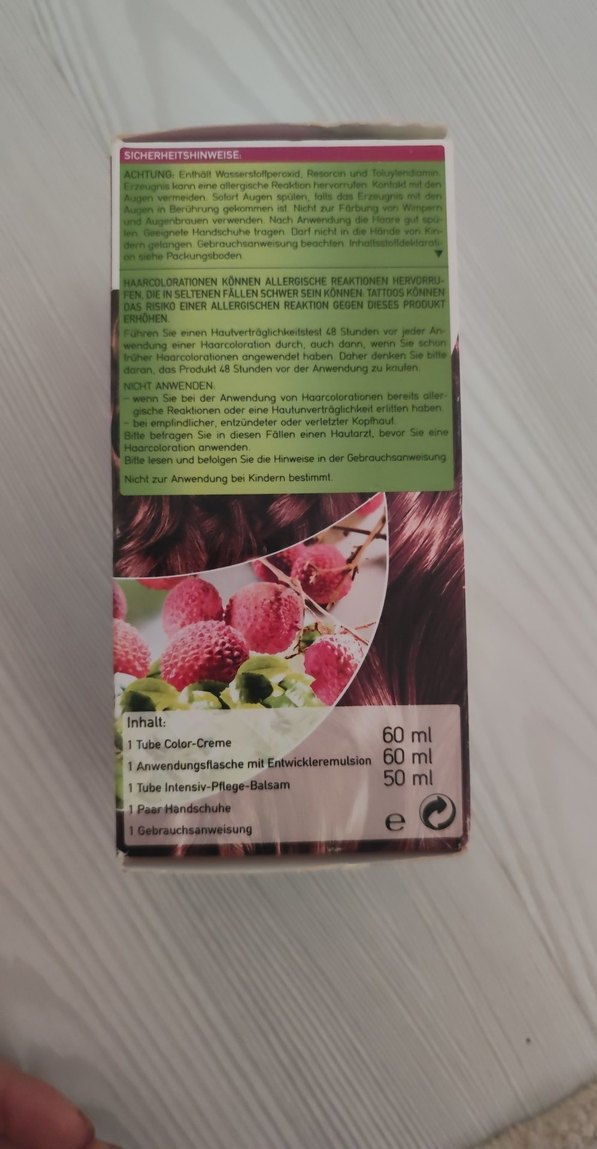 Schwarzkopf Essential Color Kalıcı Saç Boyası 230 Maun - Görsel 3