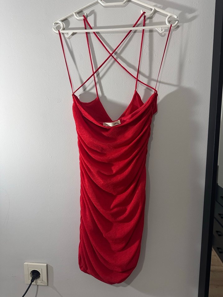 PULL BEAR bir gece giyildi Kırmızı Drapeli İnce Askılı Midi - Görsel 3