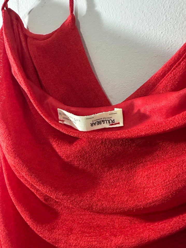PULL BEAR bir gece giyildi Kırmızı Drapeli İnce Askılı Midi - Görsel 4