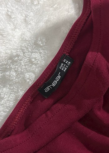 Bordo Yırtmaç Detaylı Straplez Bluzu - Görsel 3