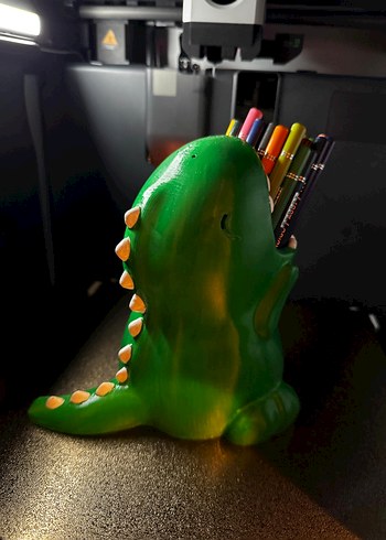 Yeşil Renkli Dinozor Figür Kalemlik renk isterseniz değişir - Görsel 4