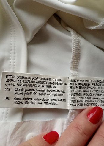 ZARA Beyaz Kolsuz Yüksek Yakalı Kadın Atlet - Görsel 10