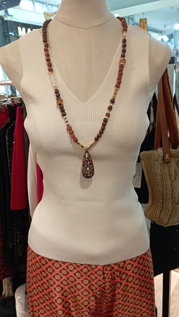 NETWORK V Yaka Beyaz Triko Kadın Atlet - Görsel 3