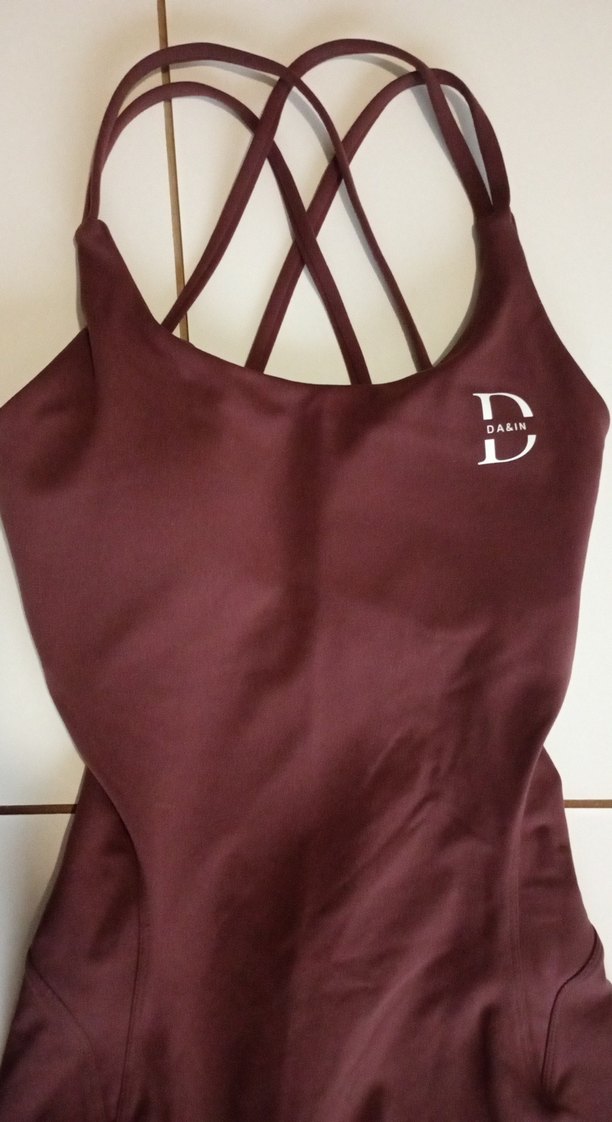 Bordo Fit Kesim Kısa Tulum - Görsel 2