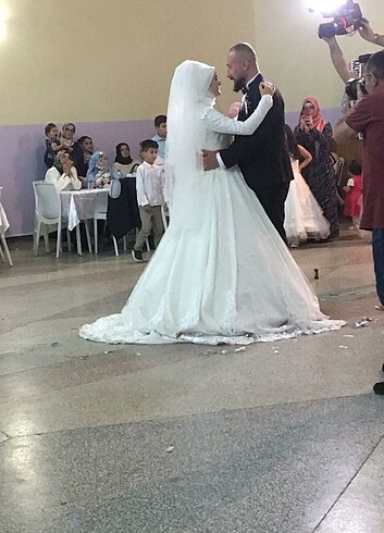 m Beden Tesettür gelinlik