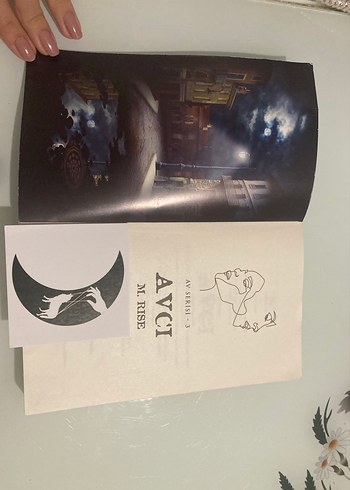 Avcı - M. Rise Roman - Görsel 3