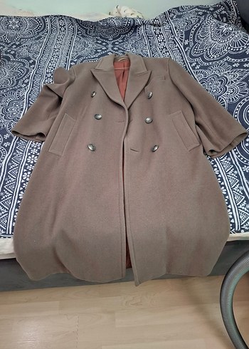 Düğmeli, Uzun, Bej Manto - Görsel 4