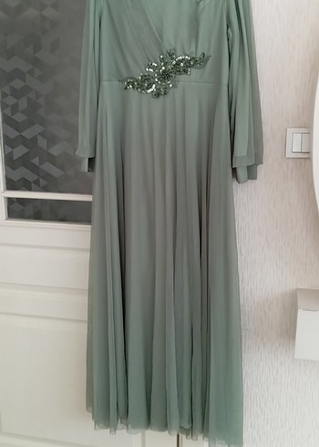 Yeşil Uzun Kollu Nakışlı Kadın Abiye Elbise - Görsel 2