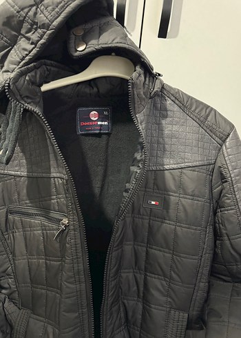 Siyah Kapüşonlu Erkek Mont - Görsel 2