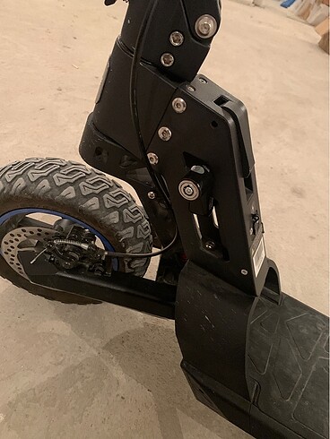  Beden siyah Renk HiFree Elektrikli Scooter