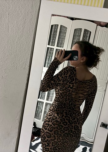 Leopar Desenli Uzun Kollu Mini Elbise - Görsel 2