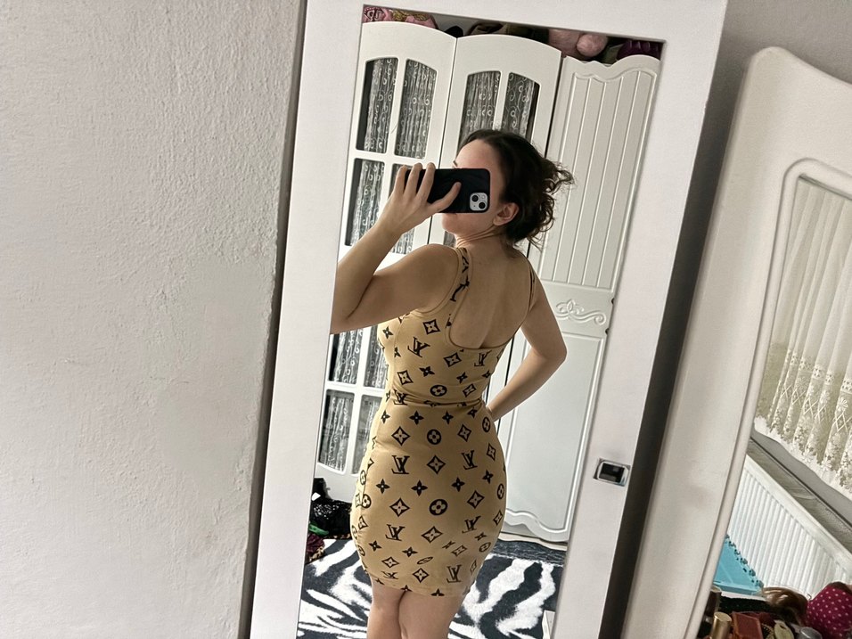 V Yaka Kahverengi Mini Elbise - Görsel 2