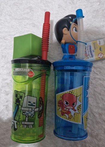 Minecraft ve Süper Kahraman Temalı Renkli Çocuk Matara - Görsel 2