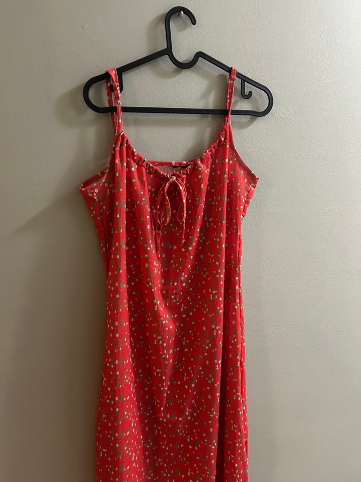 Kırmızı Bağcıklı Midi Elbise - Görsel 3