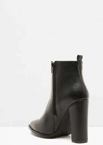 Siyah Deri Tokalı Stiletto Topuklu Kadın Bot - Görsel 2