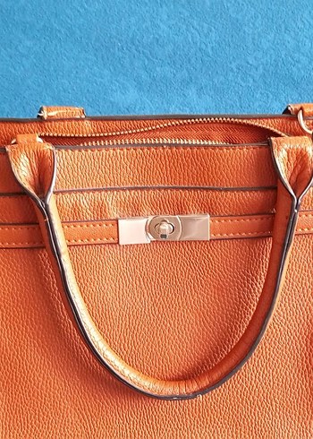 Kadın Turuncu Deri Tokalı El Çantası - Görsel 2