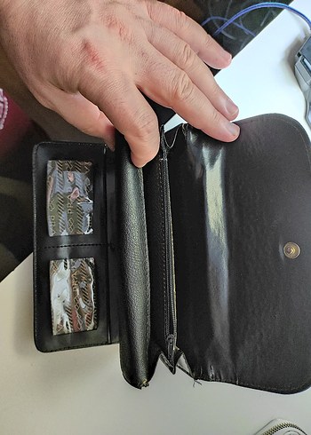 Siyah Deri Prada Kadın Cüzdan - Görsel 3