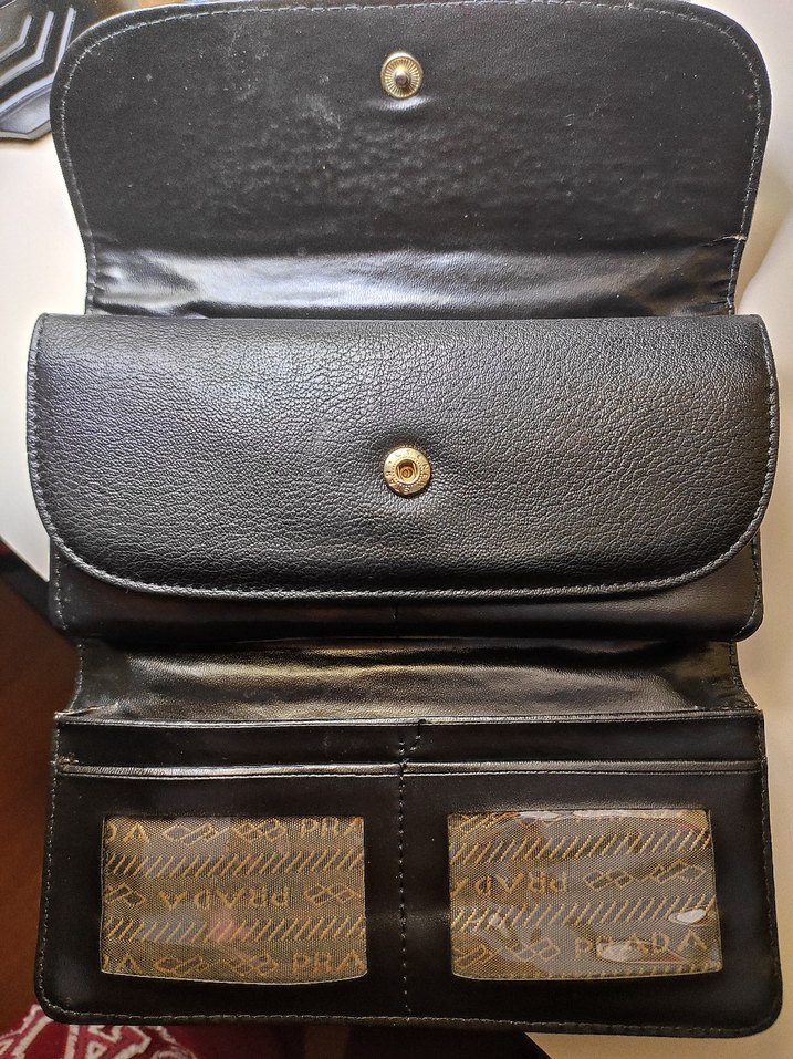 Siyah Deri Prada Kadın Cüzdan - Görsel 2