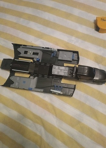 Siyah Oyuncak Kamyonet - Görsel 5