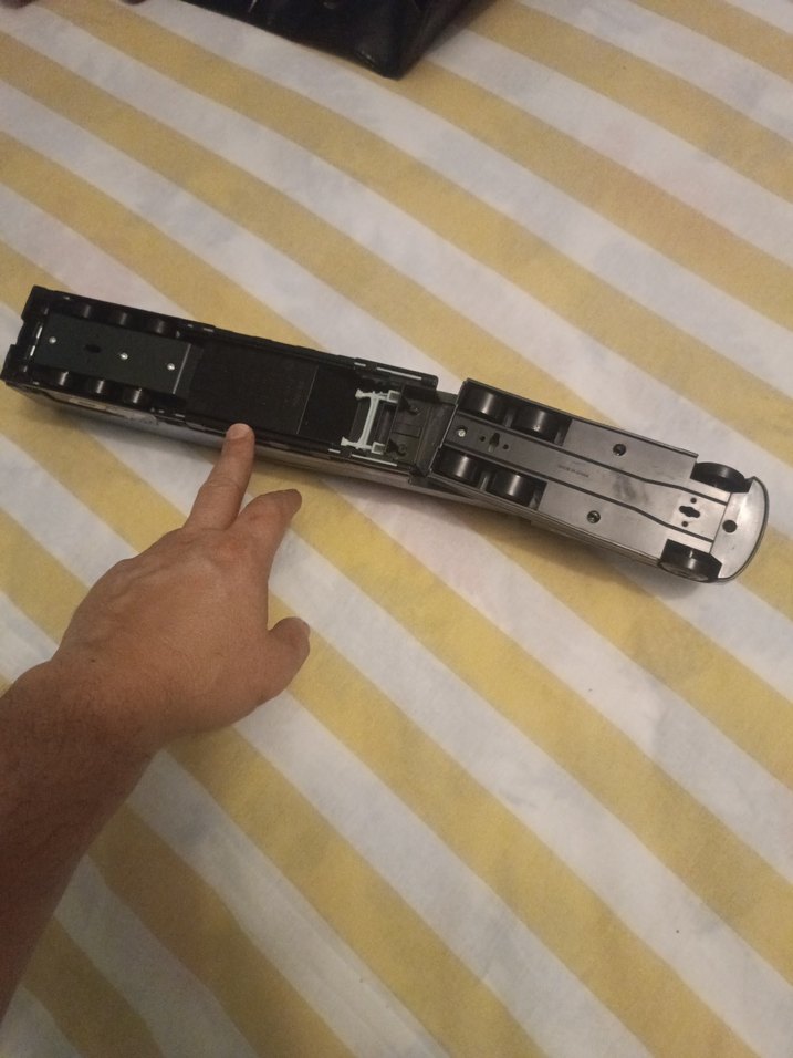 Siyah Oyuncak Kamyonet - Görsel 2