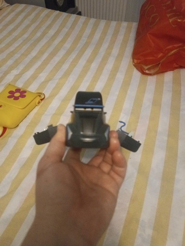 Siyah Oyuncak Kamyonet - Görsel 4