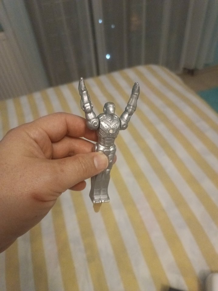 Gri Robot Figür Aksiyon Oyuncak - Görsel 3