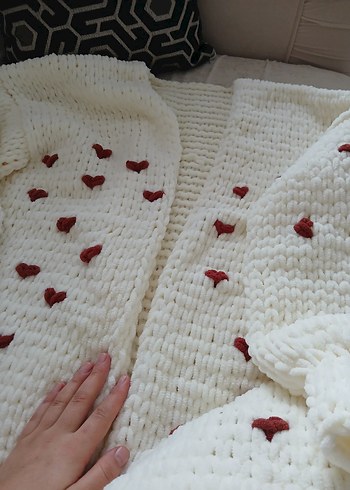 Nakışlı Beyaz Örgü hırka - Görsel 3