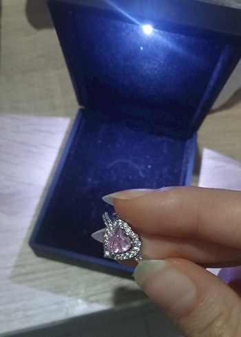 pembe kalpli kadın yüzük sevgililer günü kutusu da dahil - Görsel 2