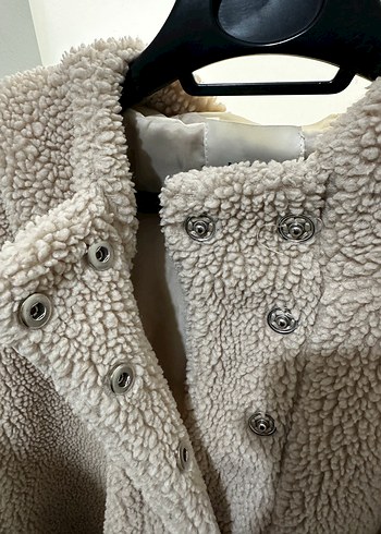 Bej Kadın Kısa Peluş Ceket - Görsel 3